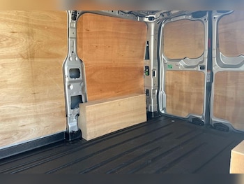 Used Ford Transit Custom 2025 for sale - 78671212: Photo