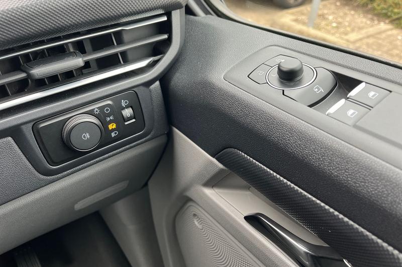 Used Ford Transit Custom 2024 for sale - 78087760: Photo 21