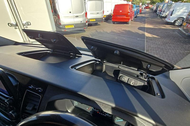 Used Ford Tourneo Custom 2022 for sale - 76722940: Photo 29