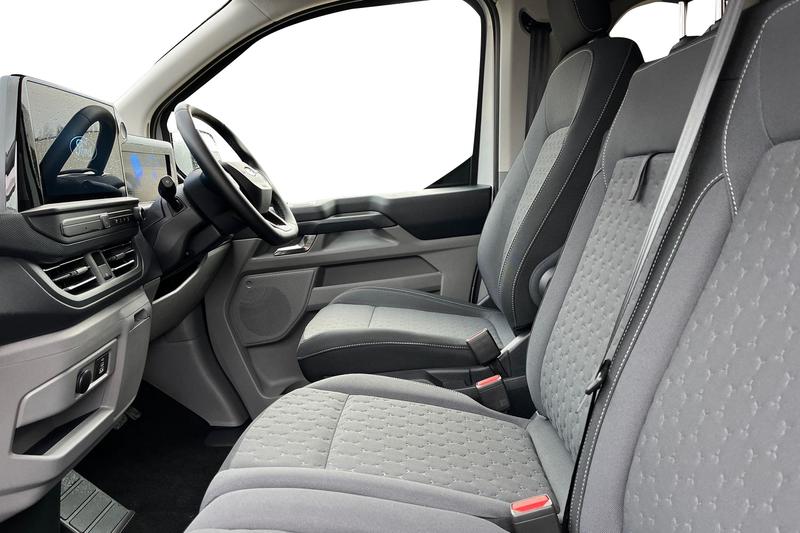 Used Ford Transit Custom 2025 for sale - 76895370: Photo 11