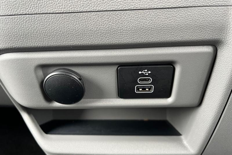 Used Ford Transit Custom 2025 for sale - 76895370: Photo 28