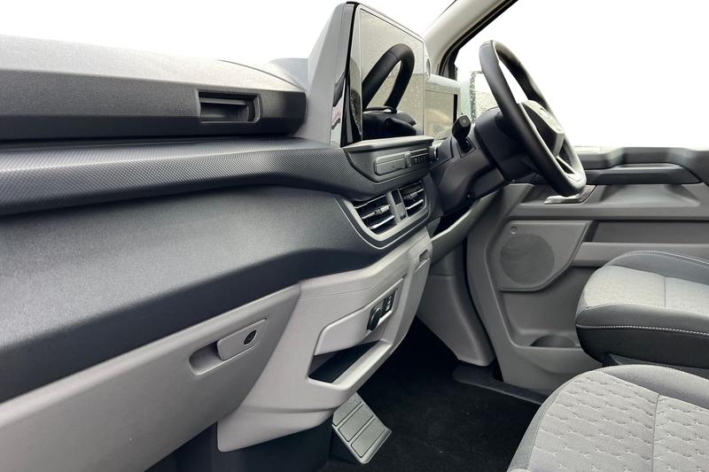 Used Ford Transit Custom 2025 for sale - 76895370: Photo 4