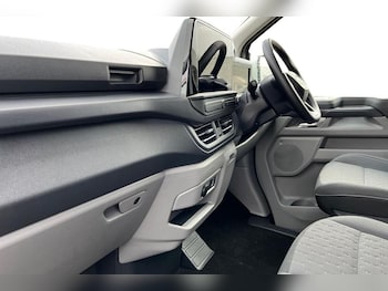 Used Ford Transit Custom 2025 for sale - 76895370: Photo