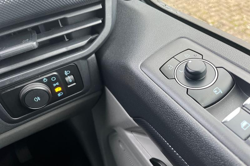 Used Ford Transit Custom 2025 for sale - 77231379: Photo 18