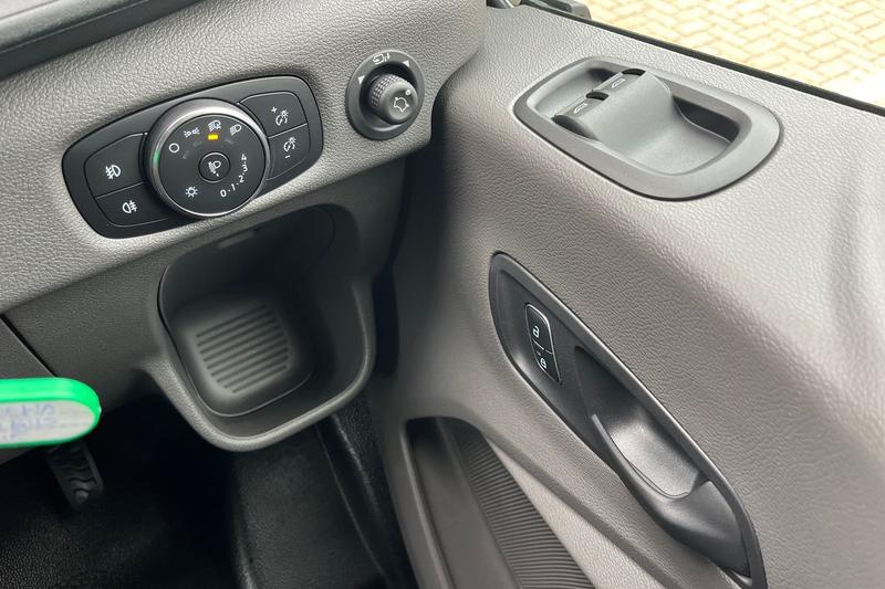 Used Ford Transit 2025 for sale - 76255352: Photo 19