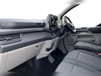 Used Ford Tourneo Custom 2025 for sale - 76640988: Photo