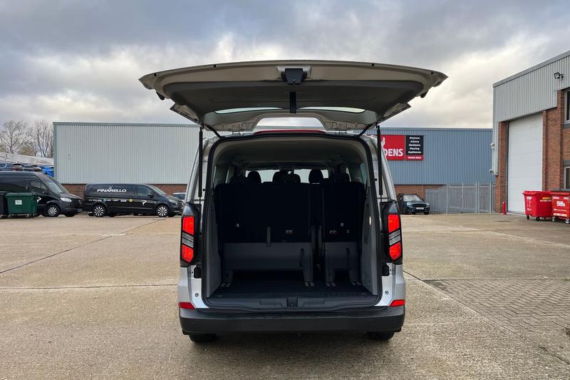 Used Ford Tourneo Custom 2025 for sale - 76640988: Photo 7