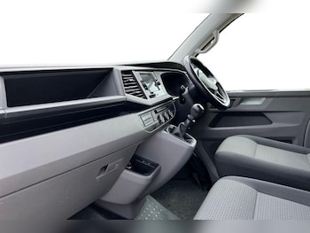 Used Volkswagen Transporter 2022 for sale - 75550136: Photo