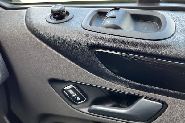 Used Ford Transit Custom 2021 for sale - 75561406: Photo 26