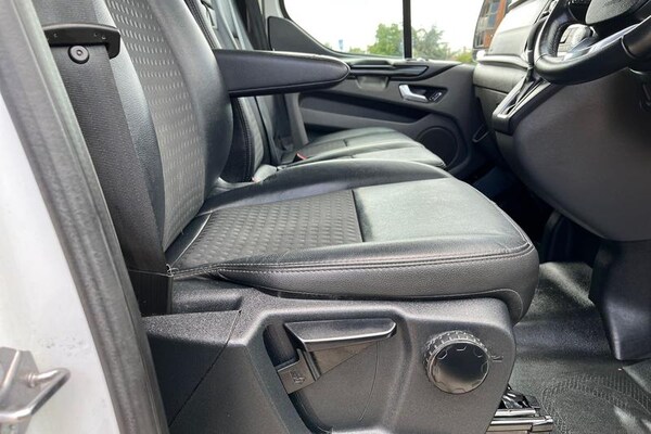 Used Ford Transit Custom 2021 for sale - 75561406: Photo 30