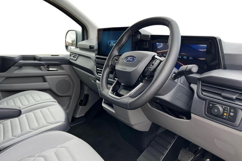 Used Ford Tourneo Custom 2025 for sale - 76574476: Photo 15