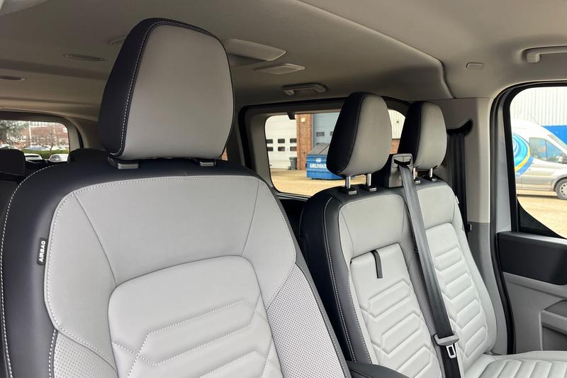 Used Ford Tourneo Custom 2025 for sale - 76574476: Photo 22