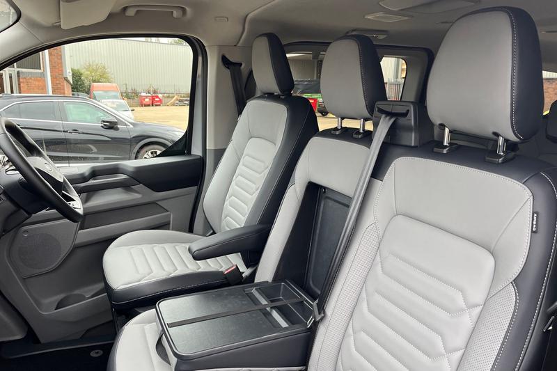 Used Ford Tourneo Custom 2025 for sale - 76574476: Photo 24