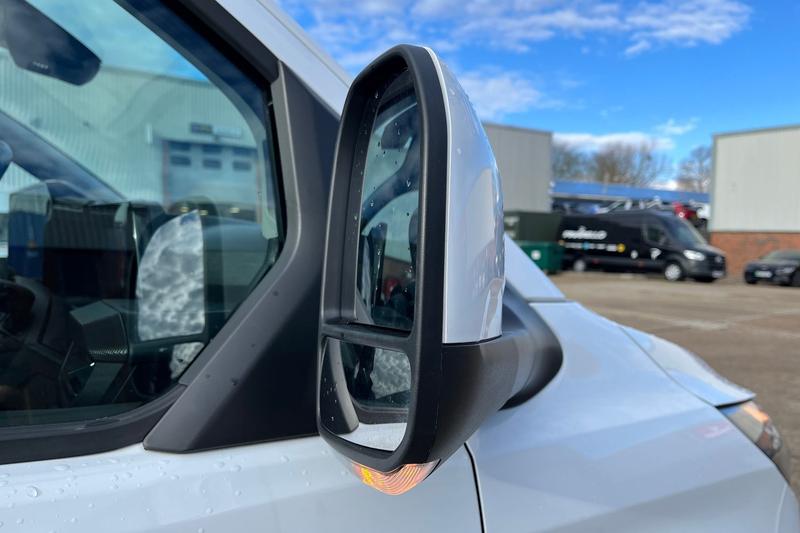 Used Ford Transit Custom 2024 for sale - 77607557: Photo 37