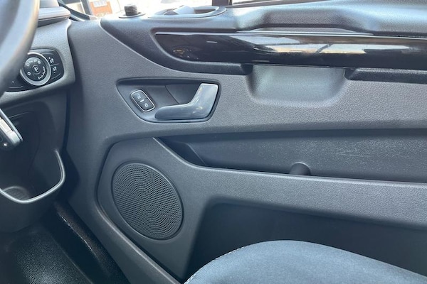 Used Ford Transit Custom 2022 for sale - 75550133: Photo 25