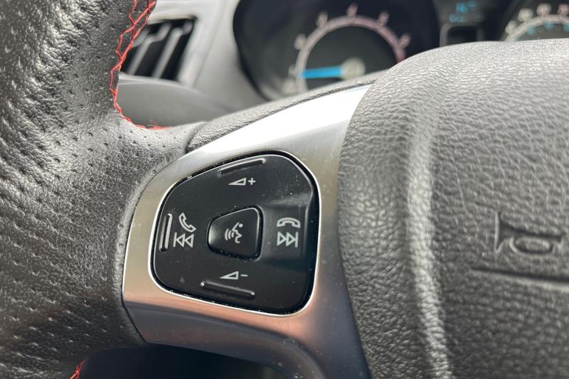 Used Ford Transit Courier 2022 for sale - 77934990: Photo 8