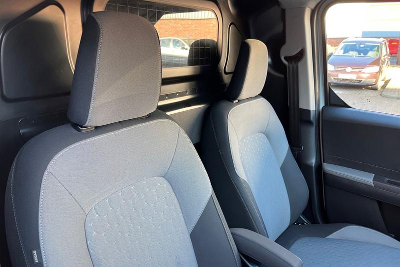 Used Ford Transit Courier 2024 for sale - 77198843: Photo 26