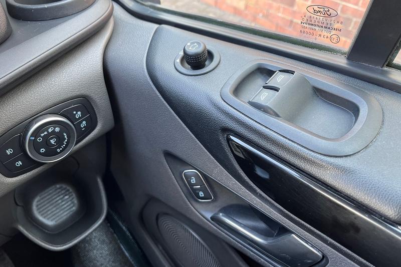 Used Ford Transit Custom 2020 for sale - 77033045: Photo 16