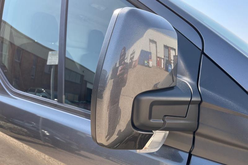 Used Ford Transit Custom 2020 for sale - 77033045: Photo 38