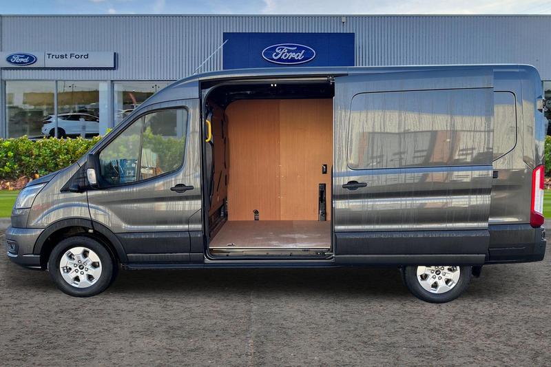 Used Ford Transit 2025 for sale - 77128170: Photo 6