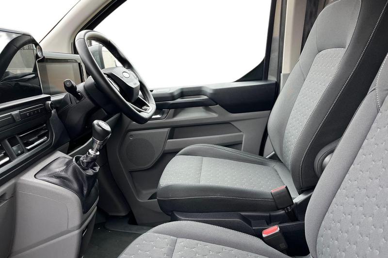 Used Ford Transit Custom 2024 for sale - 76895359: Photo 11