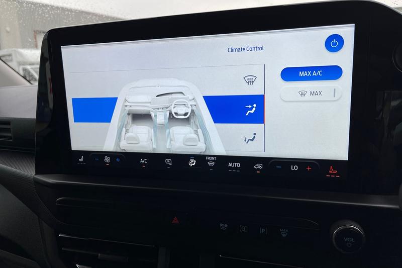 Used Ford Transit Custom 2024 for sale - 76895359: Photo 28