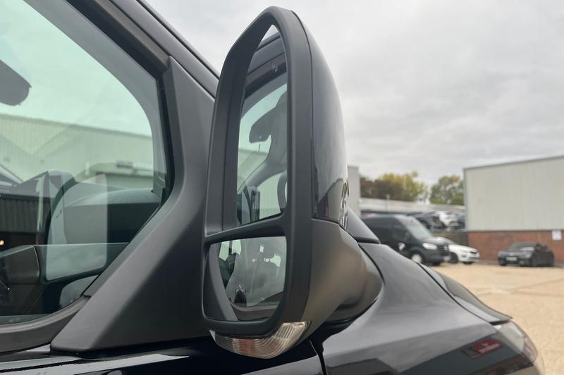 Used Ford Tourneo Custom 2025 for sale - 76265974: Photo 37