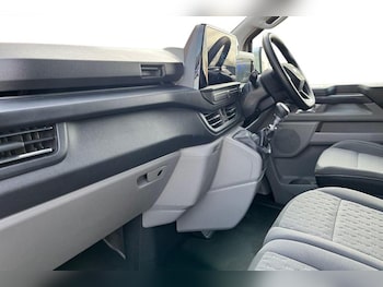 Used Ford Transit Custom 2025 for sale - 77607550: Photo