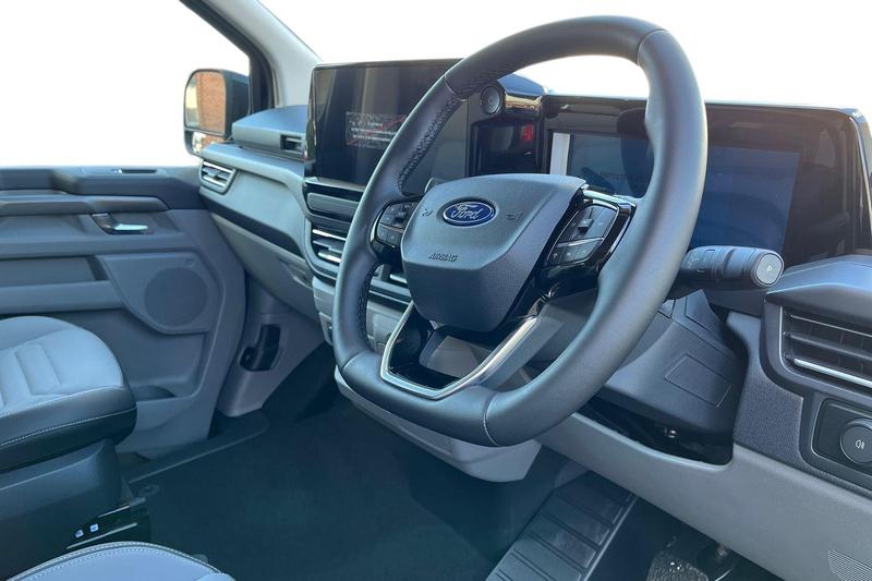 Used Ford Tourneo Custom 2025 for sale - 77367593: Photo 14
