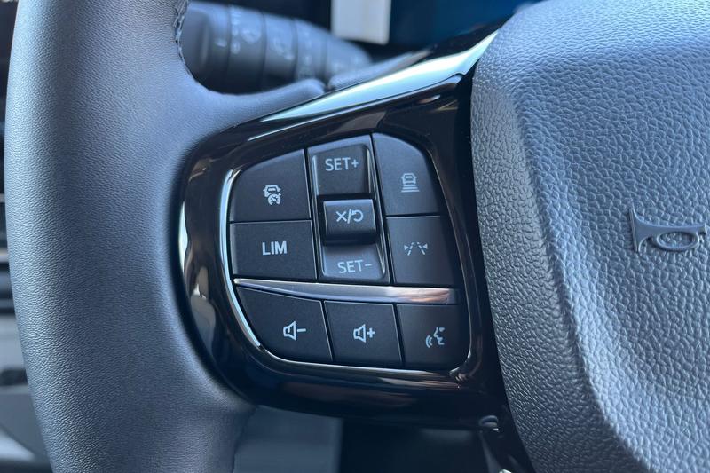 Used Ford Tourneo Custom 2025 for sale - 77367593: Photo 8