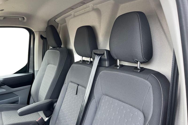 Used Ford Transit Custom 2024 for sale - 76738959: Photo 12