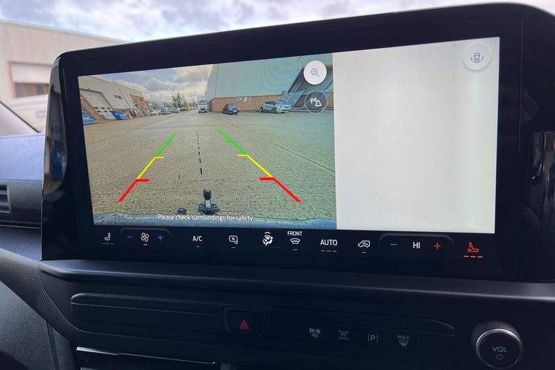 Used Ford Transit Custom 2024 for sale - 76738959: Photo 17