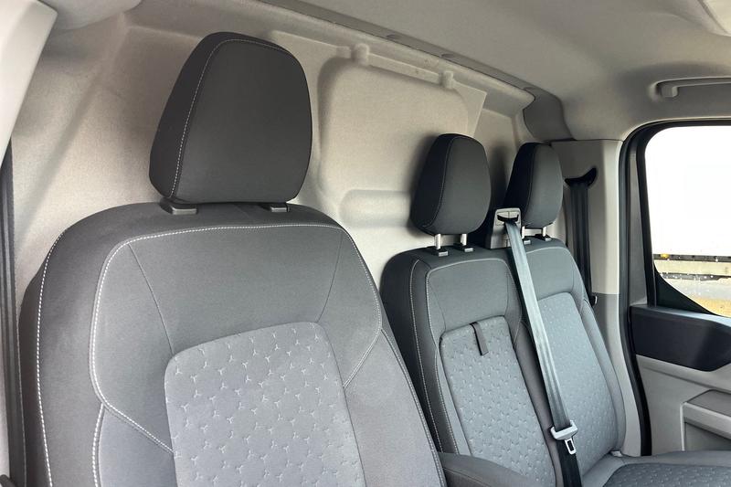 Used Ford Transit Custom 2024 for sale - 76738959: Photo 27