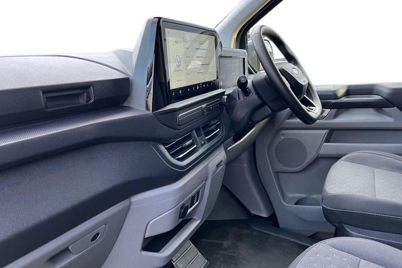 Used Ford Transit Custom 2024 for sale - 76738959: Photo 4