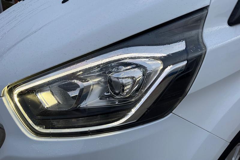 Used Ford Transit Custom 2021 for sale - 76738917: Photo 39