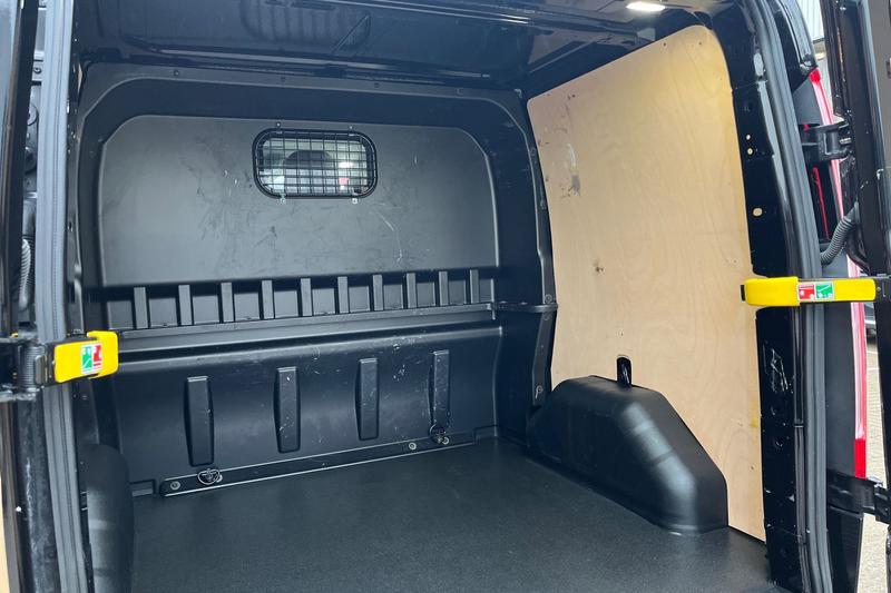 Used Ford Transit Custom 2022 for sale - 76984850: Photo 5