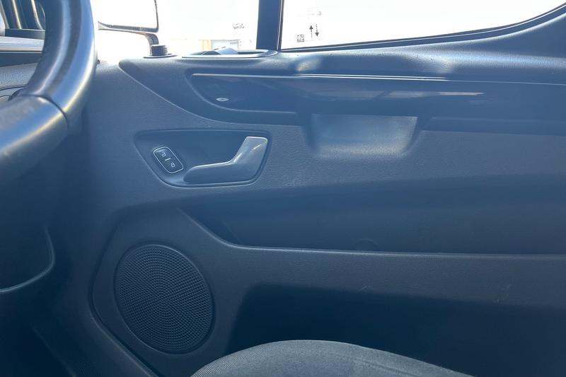 Used Ford Transit Custom 2023 for sale - 78087763: Photo 35