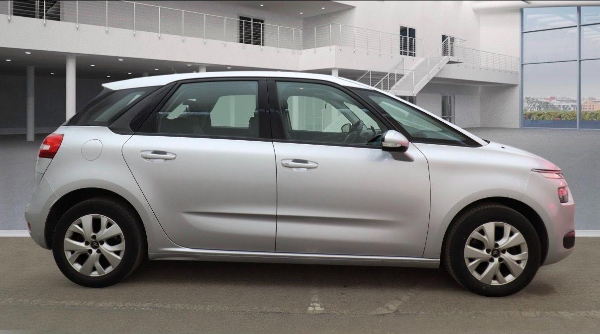 Used Citroen C4 Picasso 2015 for sale - 77971154: Photo 5