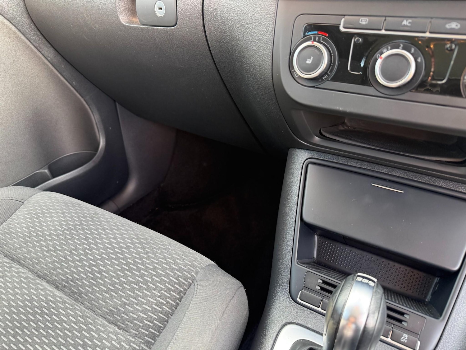 Used Volkswagen Golf Plus 2011 for sale - 77563626: Photo 22