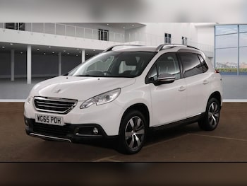 Used Peugeot 2008 2015 for sale - 76241027: Photo
