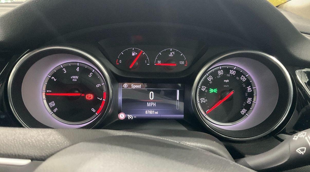 Used Vauxhall Insignia 2017 for sale - 76488534: Photo 10