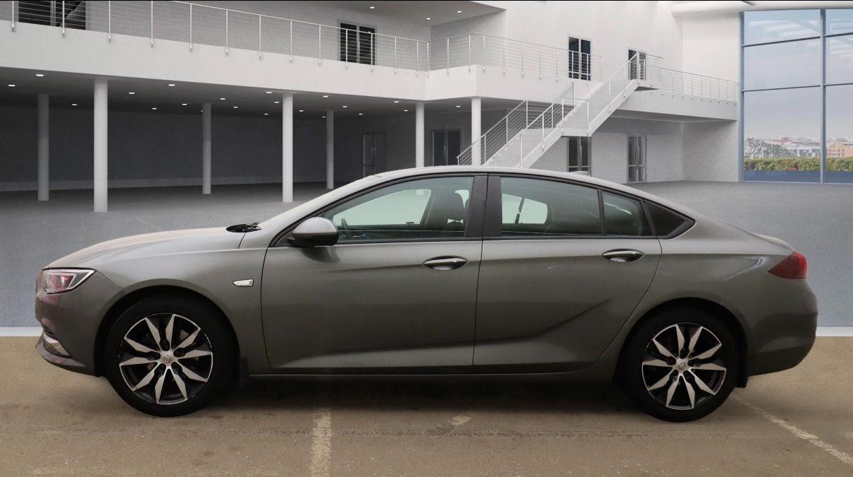 Used Vauxhall Insignia 2017 for sale - 76488534: Photo 6