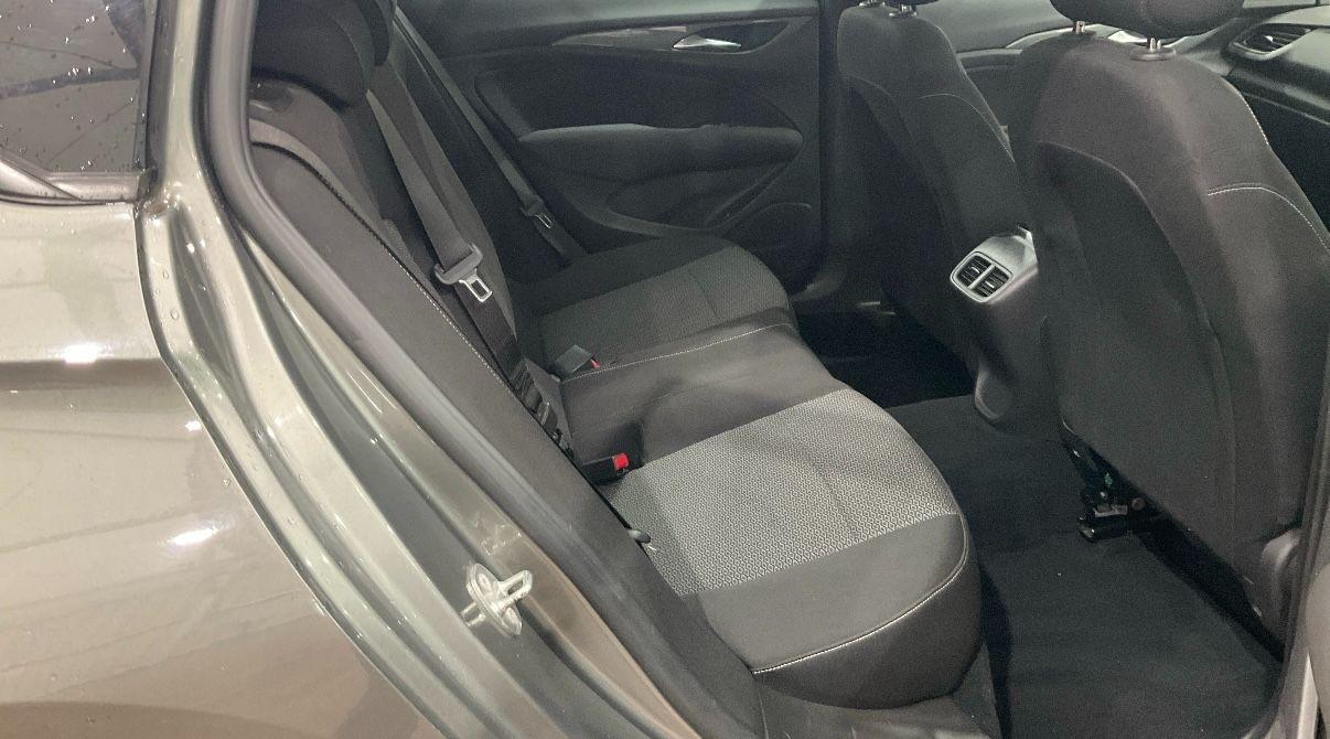 Used Vauxhall Insignia 2017 for sale - 76488534: Photo 8