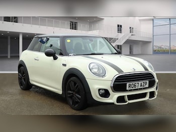 Used MINI Hatch 2017 for sale - 75811132: Photo
