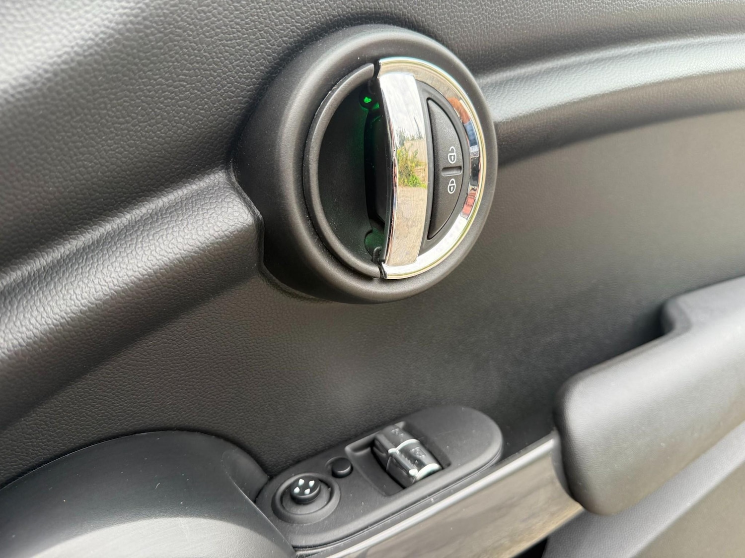 Used MINI Hatch 2017 for sale - 75811132: Photo 29