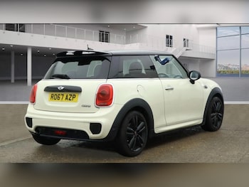 Used MINI Hatch 2017 for sale - 75811132: Photo