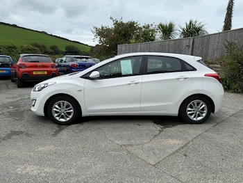 Used Hyundai i30 2012 for sale - 75864979: Photo