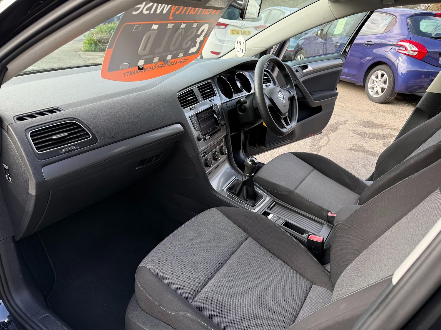 Used Volkswagen Golf 2014 for sale - 77897415: Photo 14