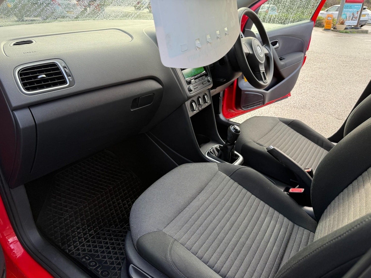 Used Volkswagen Polo 2013 for sale - 76445392: Photo 13