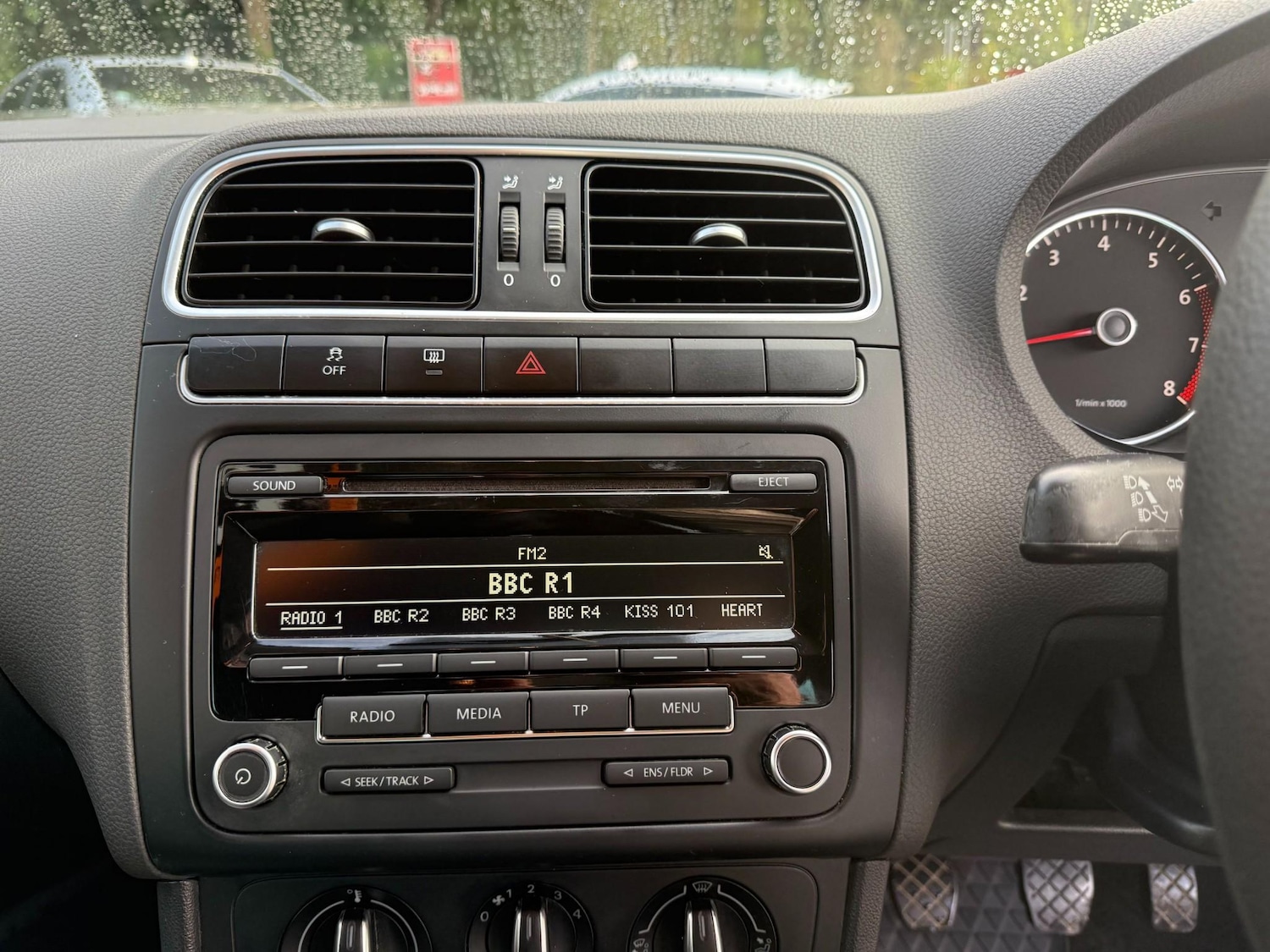 Used Volkswagen Polo 2013 for sale - 76445392: Photo 19